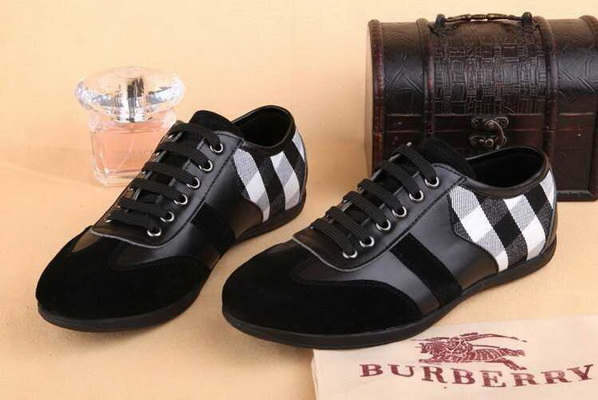 Burberry Fashion Men Sneakers--061